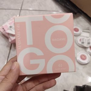 Madame Gie To Go No.02