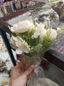 Bunga Camelia Cabang 5 Putih