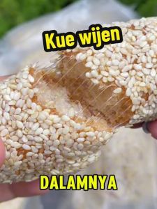 Kue wijen rizquna manco