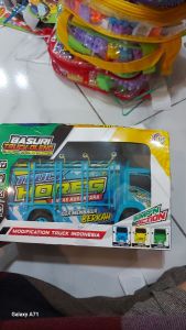 Basuri truck oleng