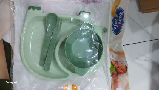 FS801 feeding set baby safe