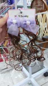 Jepit pasang rambut juray