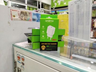 Travel Charger/ORAIMO OCW-5202ECC/TYPE-C TO TYPE-C/20W