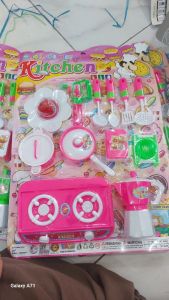 Lets play kitchen