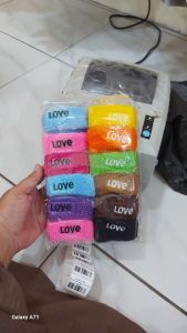 Kuncir donat love