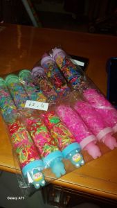 Karet pelangi tabung boneka