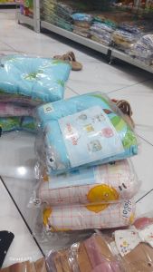 Bantal peang squre