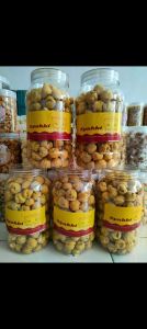 Soes coklat toples
