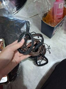 Gelang Kulit