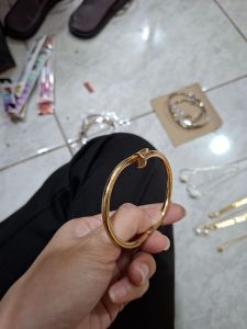 Gelang Paku