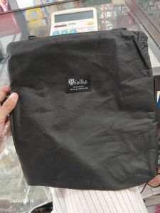 Tas Bekal Besar Hitam