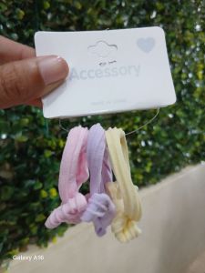 Ikat Rambut Pita