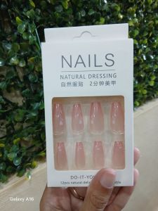 Fake Nails Natural Dressing