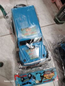 Mobil Jeep Dinosaur