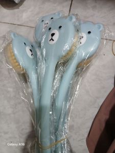 Sikat Punggung Bear Blue