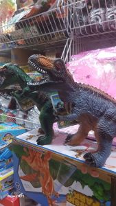 Dino tyrex bunyi