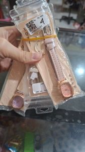 Yoyo - Jam Tangan Kulit Cewek