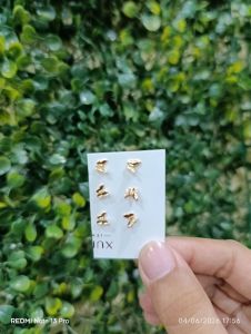 Anting - Kupu-kupu