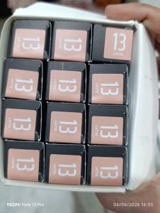 OMG Mattelast Lip Cream No.13 Latte