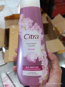 Citra UV Body Lotion Radiant Glow - Pearl 210ml
