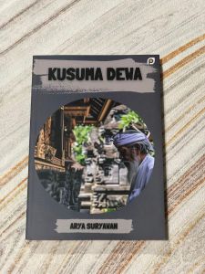 Buku Kusuma Dewa Agama Hindu Arya Suryawan