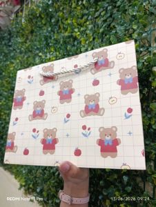 Paper Bag Bear Apel