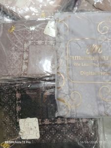 Umama Oval Scarves Digital Print