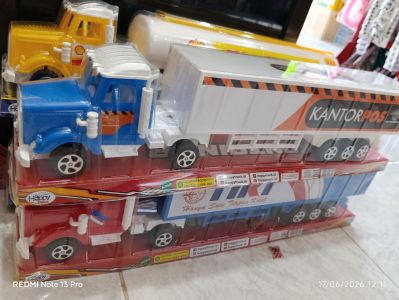 Mobil Kontainer Panjang