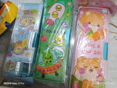 Tempat Pensil 
