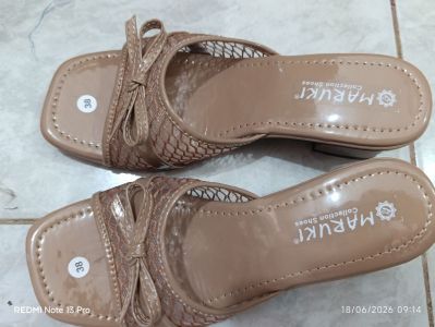 Maruni - Heels Wanita 5 cm Coklat - 38