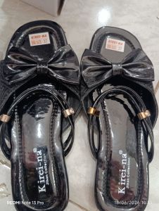 Kirei-na - Sendal Hitam Pita Size - 39