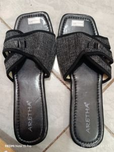Aretha - Sendal Selop Hitam Abu Size - 40