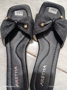 Aretha - Sendal Selop Pita Hitam Size - 37