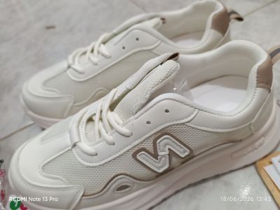 Fashion Sport - Sepatu Warna White & Brown Size - 40 