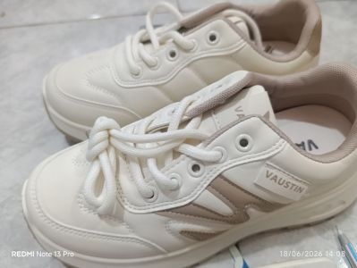 VAUSTIN V51 - Sepatu Warna Cream Size - 38