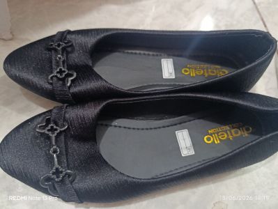 Diatello - Flatshoes Hitam Size - 37