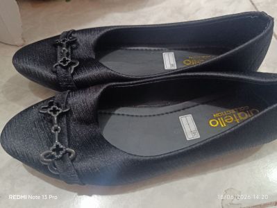 Diatello - Flatshoes Hitam Size - 39
