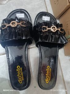 Diatello - Selop Hitam Gold Size - 37
