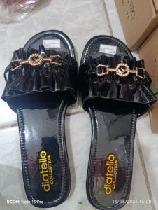 Diatello - Selop Hitam Gold Size - 39