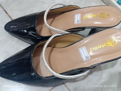 DIATELLO - Heels Wanita 5cm Hitam - Size 39