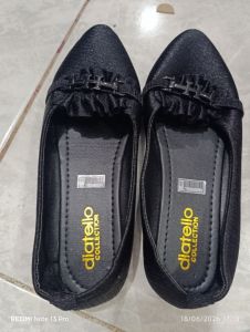 Diatello - Flatshoes Hitam Size - 38