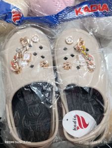 Kadia - Sandal Crocs Cewek - Size 40