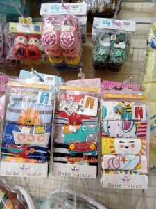 Celana baby palace 9-18M