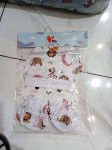 Topi + sarung tangan baby cute