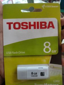 Thosiba 8 Gb