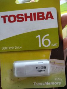 Thosiba 16 Gb