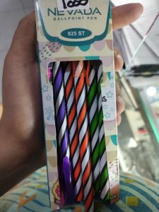 Pulpen Ulir warna warni