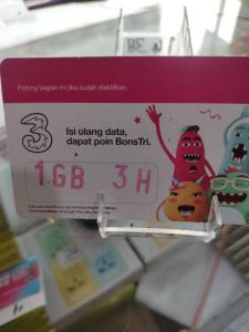 V. Tri 1 GB 3 hari