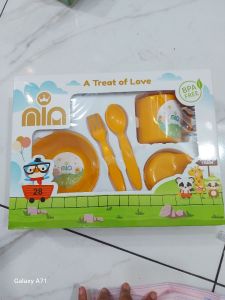 Nia feeding set S