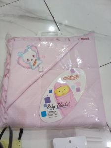 Selimut topi bunny